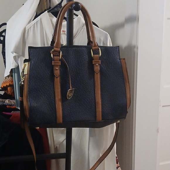 London Fog Black and Brown Shoulder Bag - Picture 1 of 5